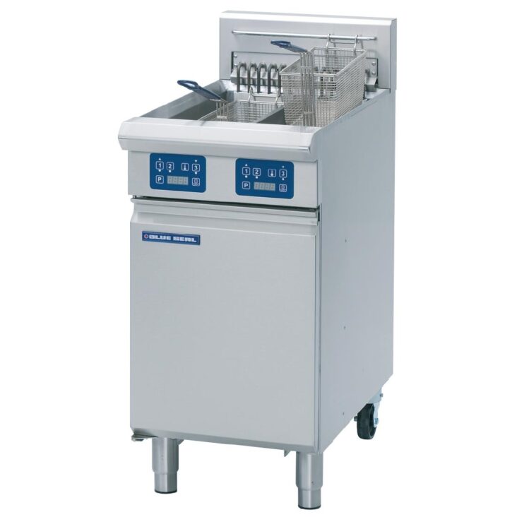 Blue Seal E44E 450mm Twin Pan 2 Basket Electric Fryer, 2 x 12L Blue Seal E44E 450mm Twin Pan 2 Basket Electric Fryer, 2 x 12L