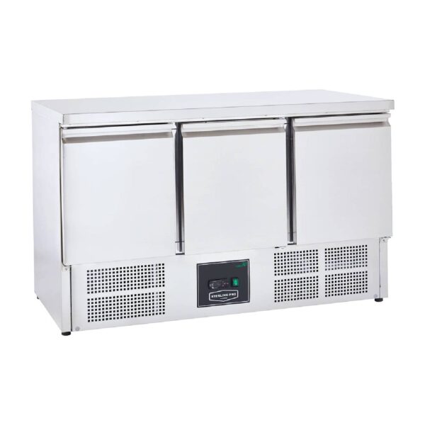 Sterling Pro SPU303 3 Door Undermounted Counter 368L