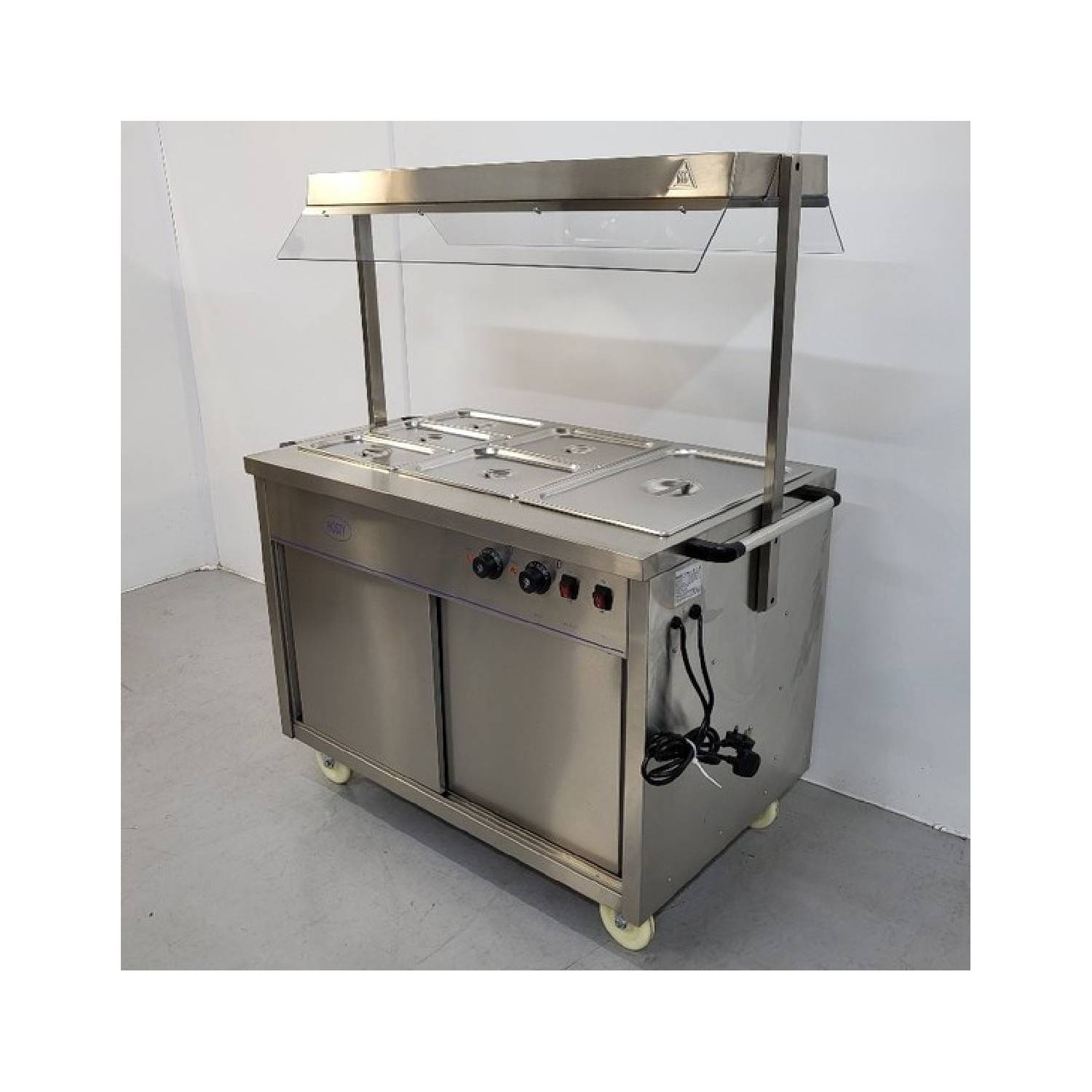 HOSTY Serve Over Bain Marie w/ Heated Gantry & Hot Cupboard HOSTY Serve Over Bain Marie w/ Heated Gantry & Hot Cupboard
