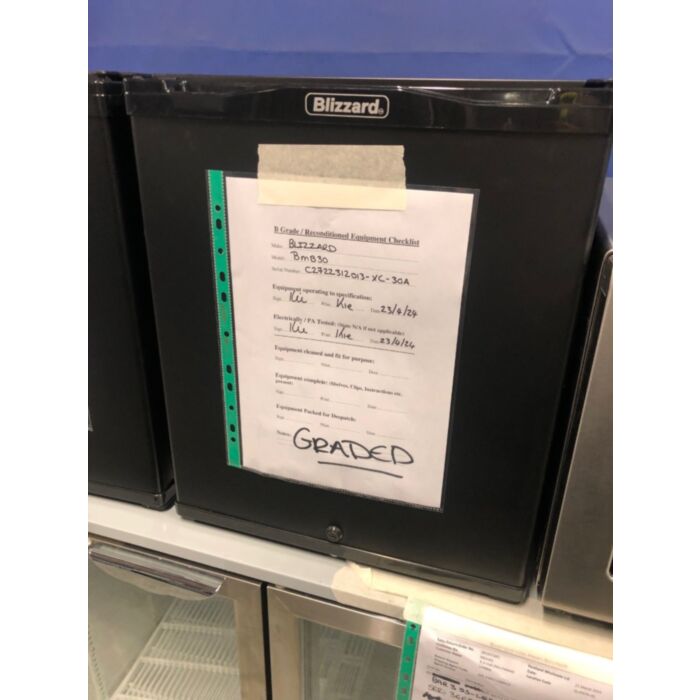 GRADED Blizzard BMB30 Mini Bar (10 Bottles) GRADED Blizzard BMB30 Mini Bar (10 Bottles)