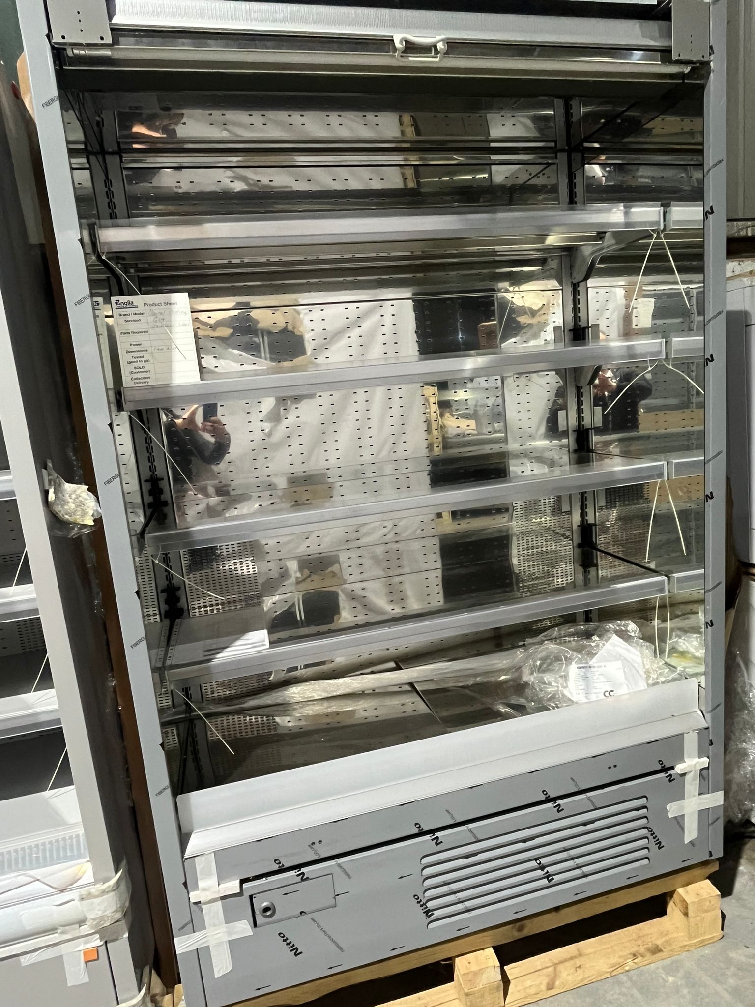 Galaxy G14 1.4m Multideck Display Fridge in Stainless Steel – Graded Galaxy G14 1.4m Multideck Display Fridge in Stainless Steel - Graded - Image 6