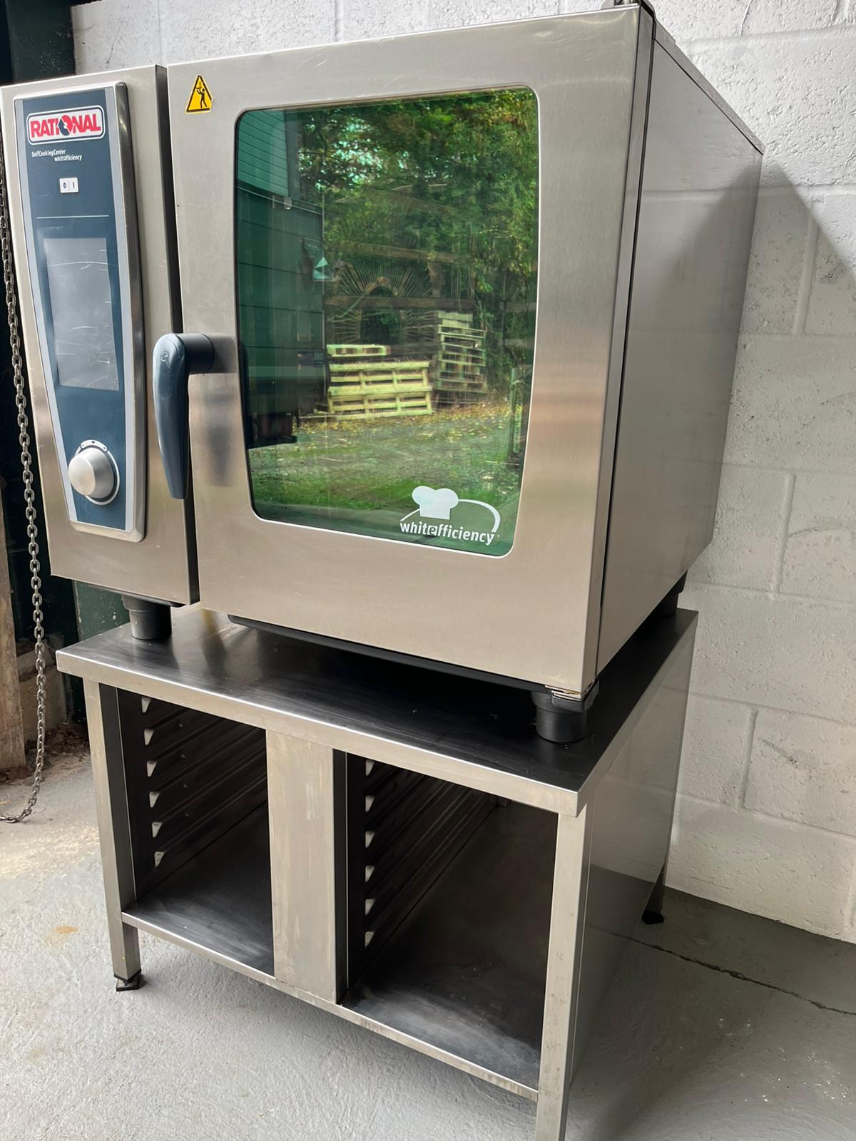 Rational SCCWE 61/1 6 Grid Gas Combi Oven on a UGII Stand Rational SCCWE 61/1 6 Grid Gas Combi Oven on a UGII Stand - Image 7