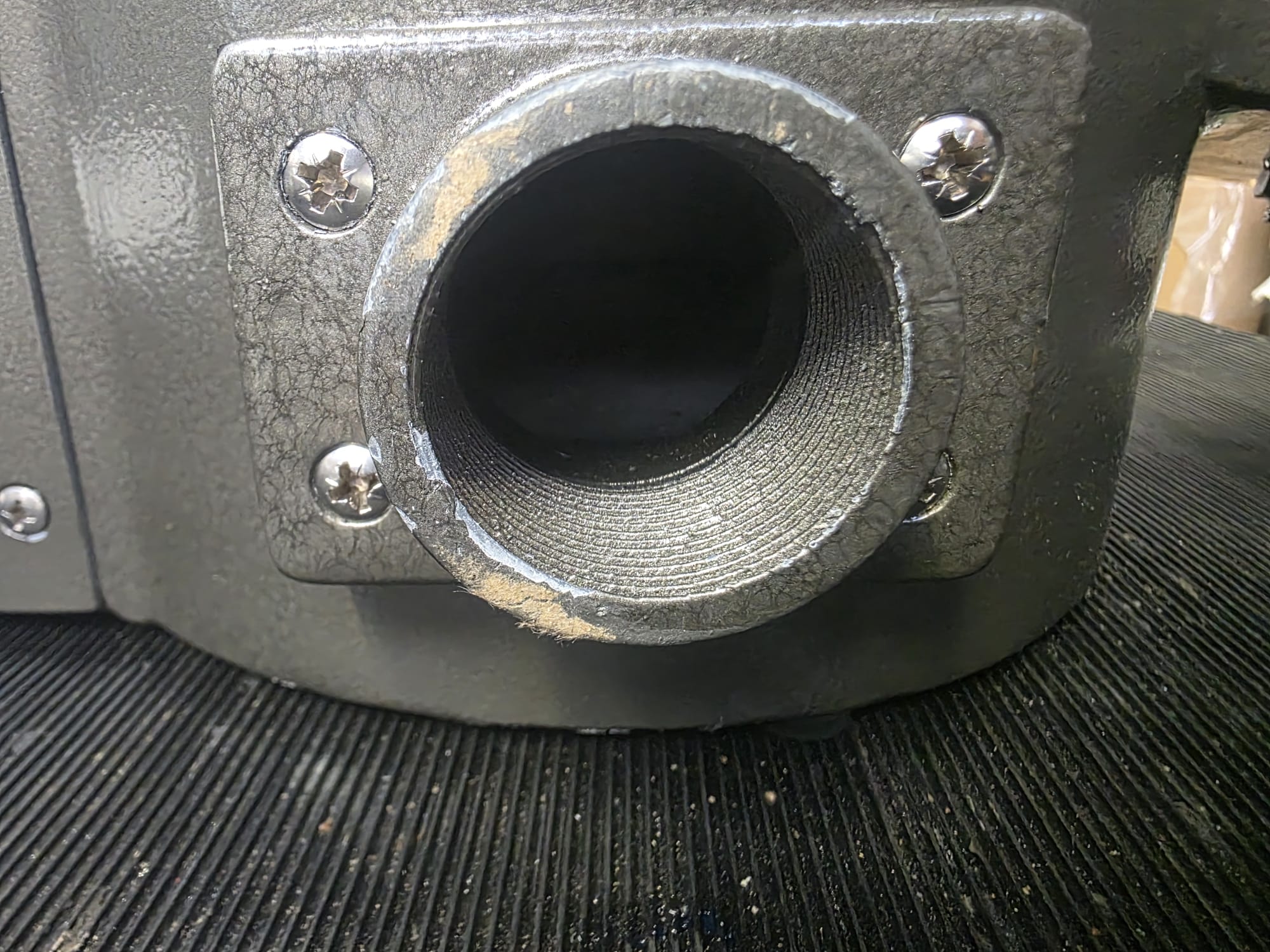 GRADED Metcalfe EP15 Bench-Mounted Potato Peeler GRADED Metcalfe EP15 Bench-Mounted Potato Peeler - Image 3