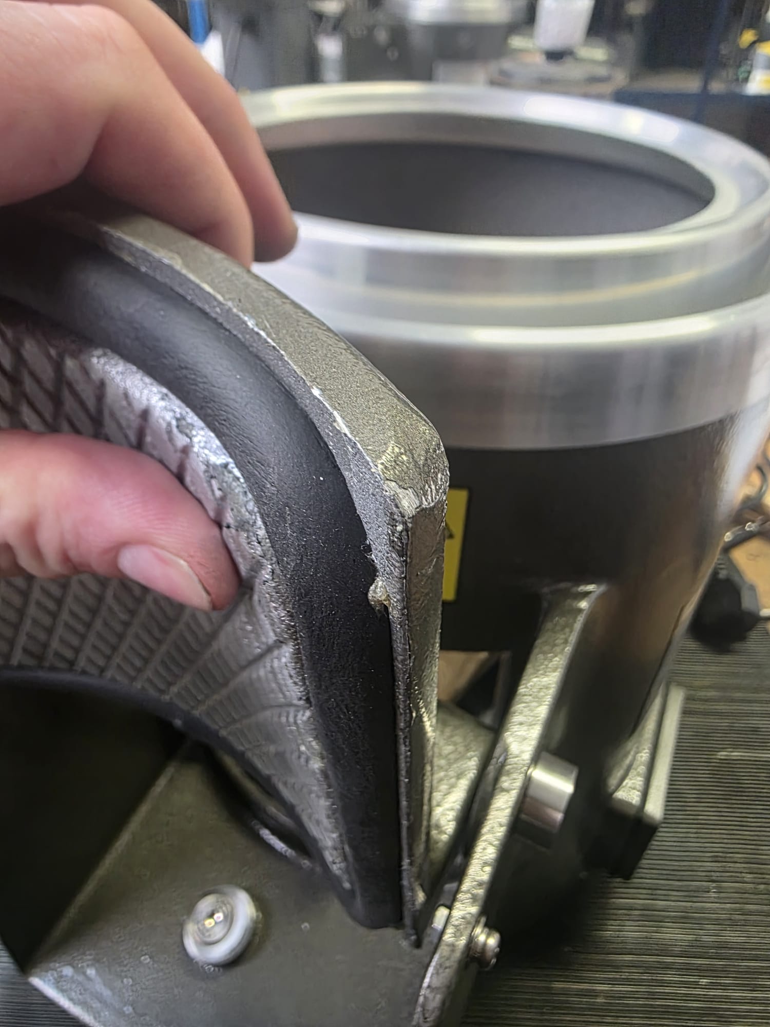 GRADED Metcalfe EP15 Bench-Mounted Potato Peeler GRADED Metcalfe EP15 Bench-Mounted Potato Peeler - Image 5