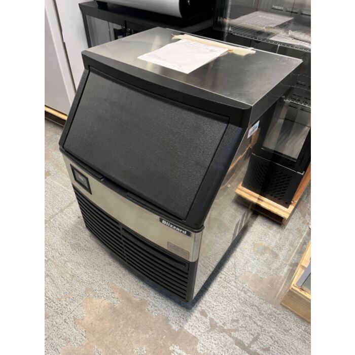 GRADED Blizzard BIM90 90kg Integral Ice Maker GRADED Blizzard BIM90 90kg Integral Ice Maker