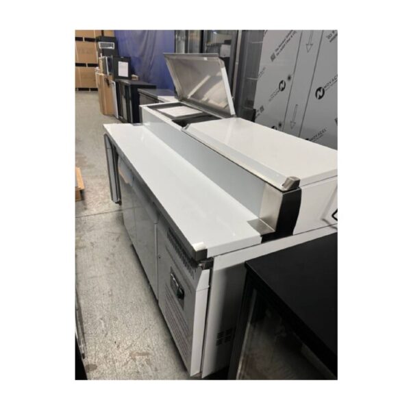 BLIZZARD Triple Door Refrigerated Prep Counter With Raised Collar – Graded Commercial Prep Counter