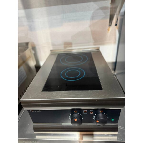 Reconditioned Lincat SLI21 Two Zone Induction Hob