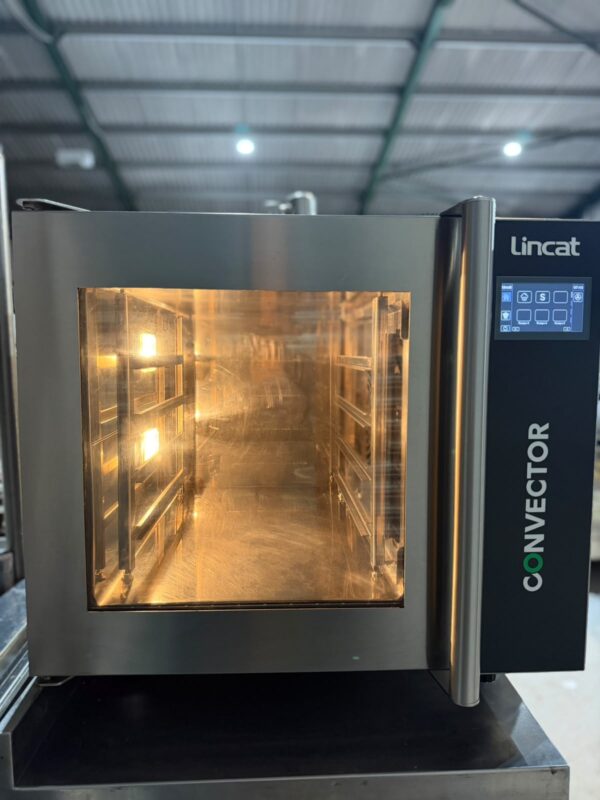 Lincat Convector Touch Electric Counter-top Convection Oven CO343T