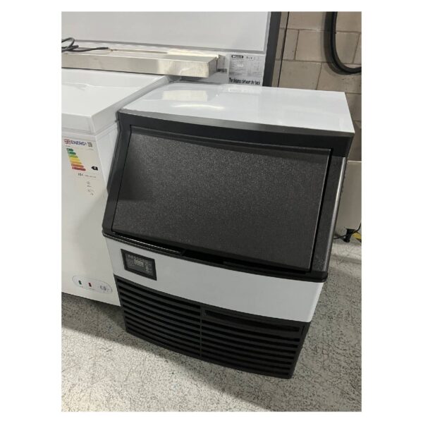 Graded Blizzard BIM90 90kg Integral Ice Maker